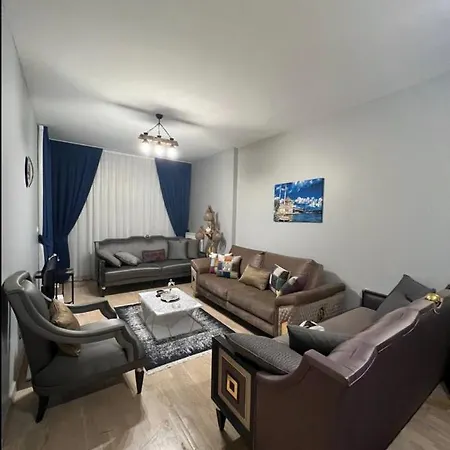 Nice Air Conditioning Apartment In Touristic Area Apartment